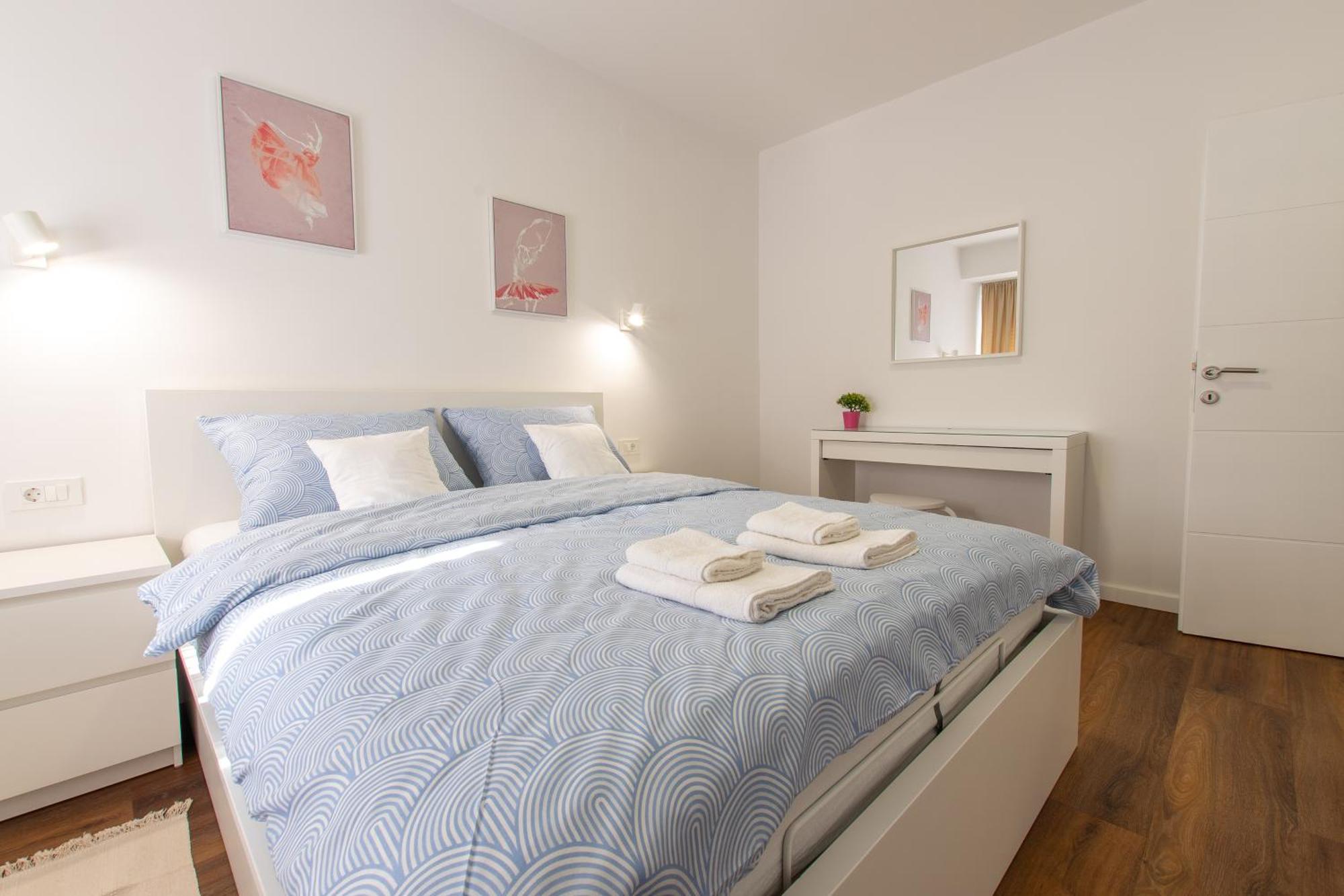 Apartman Valentina - Self Check In And Check Out Otocsán Kültér fotó